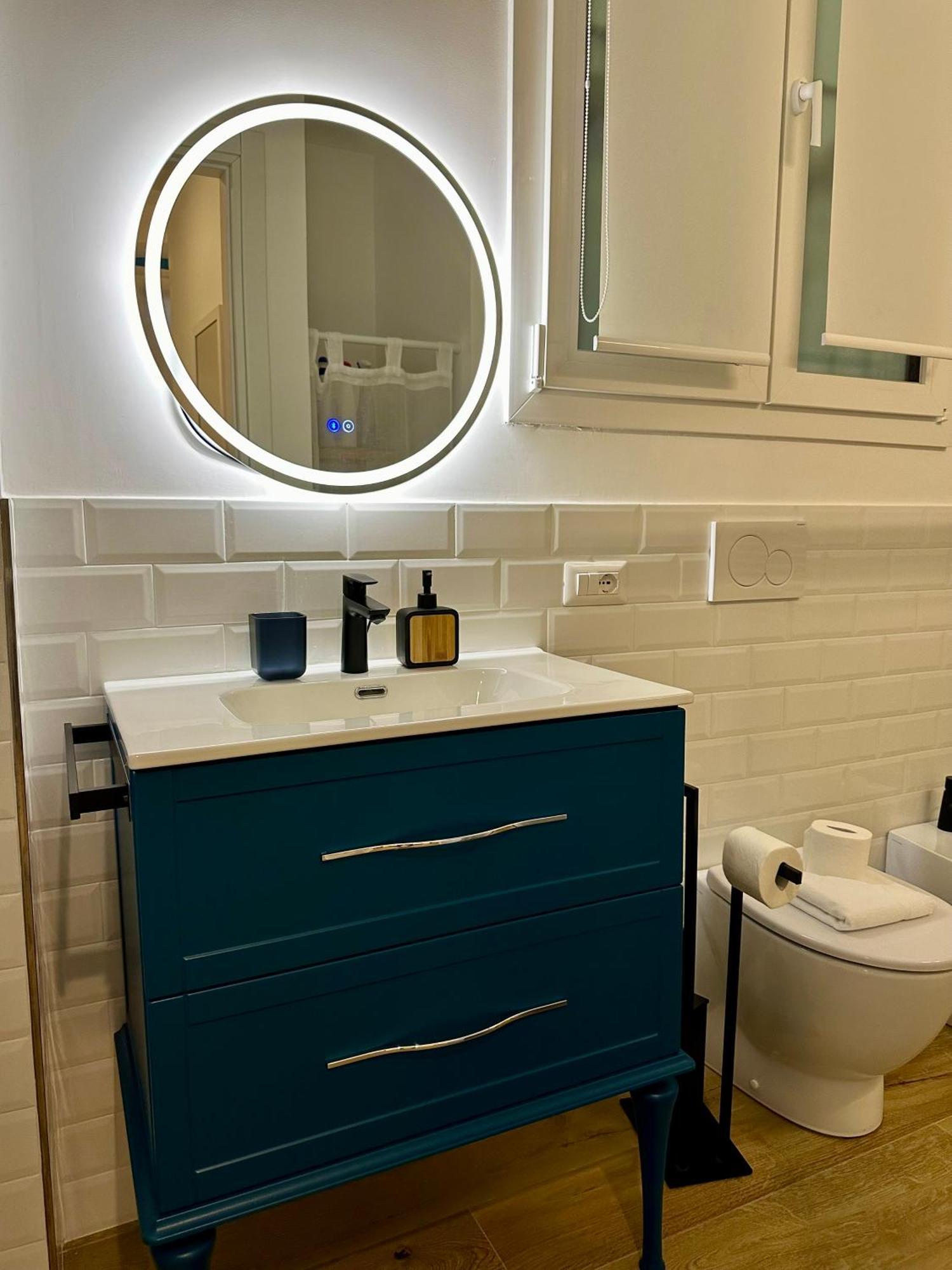 Lr Deluxe - Porta Venezia - Bilocale Con Giardino Privato *