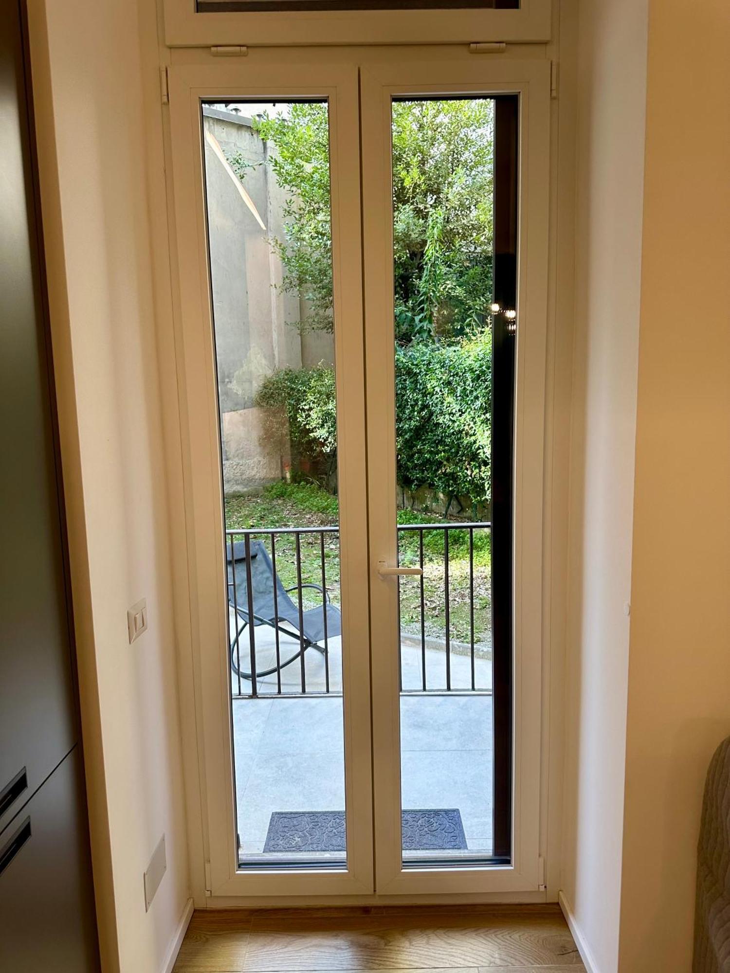 Lr Deluxe - Porta Venezia - Bilocale Con Giardino Privato * Milan