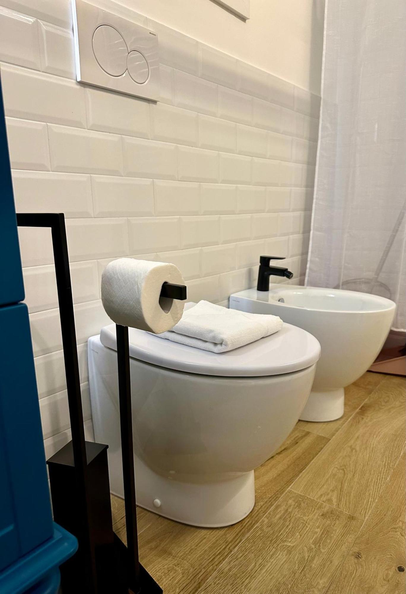 Lr Deluxe - Porta Venezia - Bilocale Con Giardino Privato *