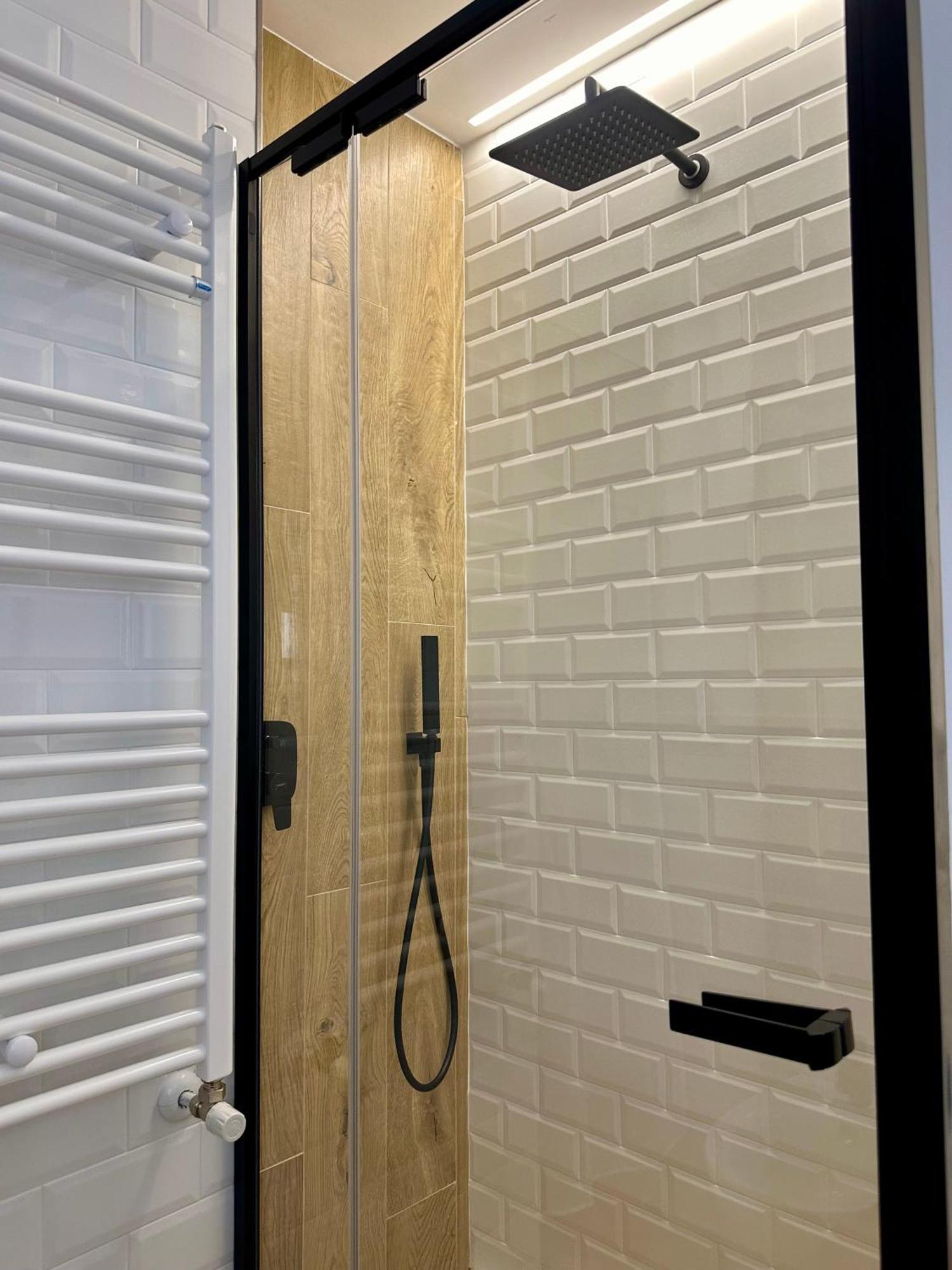 Lr Deluxe - Porta Venezia - Bilocale Con Giardino Privato Milan