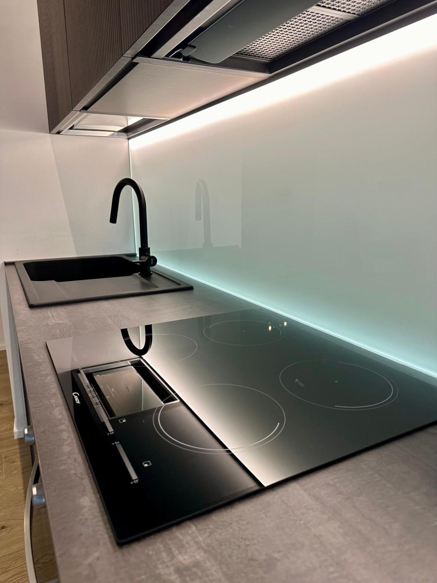 Lr Deluxe - Porta Venezia - Bilocale Con Giardino Privato Milán
